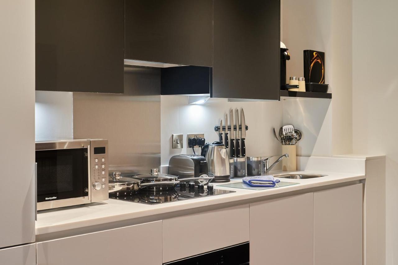 Seven Living Slough - Free Parking & Fast Wi-Fi 아파트 외부 사진